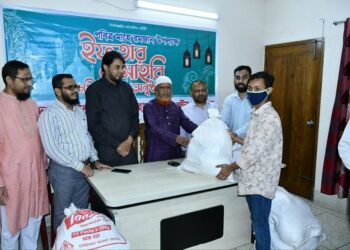 সরকারের অব্যবস্থাপনায় বাংলাদেশ অর্থনৈতিকভাবে দেউলিয়া হতে চলেছে