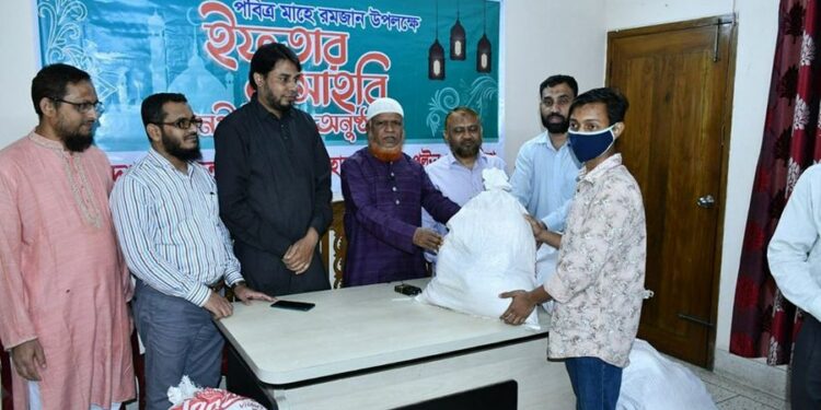 সরকারের অব্যবস্থাপনায় বাংলাদেশ অর্থনৈতিকভাবে দেউলিয়া হতে চলেছে