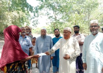 চাঁপাইনবাবগঞ্জের মানুষের বিপদ মুসবিতে সবসময় পাশে আছে জামায়াত