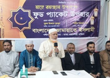 নিত্যপ্রয়োজনীয় দ্রব্যমূল্যের লাগাম টেনে ধরে বাজার নিয়ন্ত্রণ করতে হবে