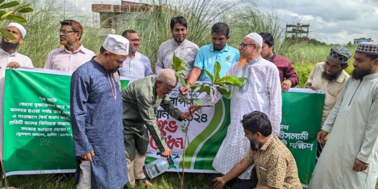 প্রকৃতির ভারসাম্য রক্ষায় ঢাকাকে সবুজের নগরীতে পরিণত করতে হবে