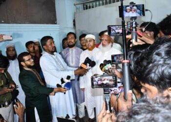 আবদুল্লাহিল আমান আযমীর বাসায় আমীরে জামায়াত