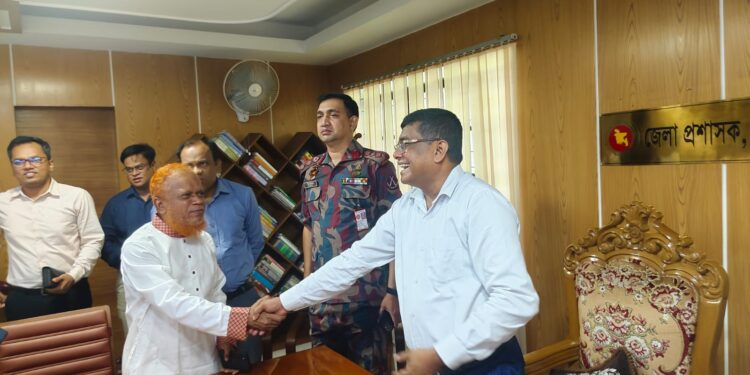 চাঁপাইনবাবগঞ্জ জেলা প্রশাসক ও পুলিশ সুপার কার্যালয়ে মতবিনিময় সভা করেছেন বাংলাদেশ জামায়াতে ইসলামীর ঢাকা মহানগরী দক্ষীনের আমীর ও চাঁপাইনবাবগঞ্জ-৩ আসনের জামায়াতে ইসলামী মনোনীত সংসদ সদস্য প্রার্থী জননেতা নুরুল ইসলাম বুলবুল।