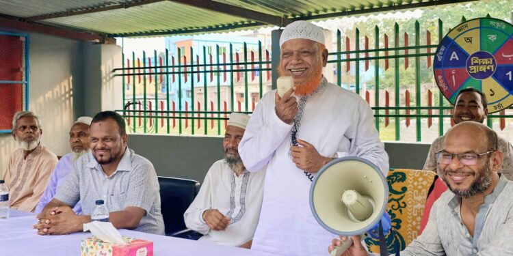 চাঁপাইনবাবগঞ্জ পৌরসভার ৩ নং ওয়ার্ডের বেলেপুকুর এলাকায় গণ্যমান্য ব্যক্তিবর্গের সঙ্গে মতবিনিময় সভা করেন জননেতা নূরুল ইসলাম বুলবুল এমপি