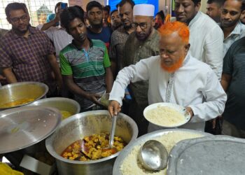 সংসদ সদস্য নূরুল ইসলাম বুলবুলের প্রচেষ্টায় ২৫০ শয্যার চাঁপাইনবাবগঞ্জ সদর হাসপাতালে সকল রোগীর জন্য খাবার সরবরাহ নিশ্চিত হয়েছে
