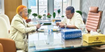 নৌ- পরিবহন মন্ত্রণালয়ের মাননীয় প্রতিমন্ত্রী রাজিব আহসান এমপির সাথে সাক্ষাৎ করেন জননেতা নূরুল ইসলাম বুলবুল এমপি