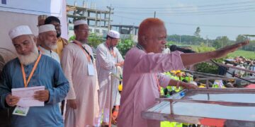 ৮ দফা দাবিতে ১১-দলীয় ঐক্যের ঢাকা থেকে রংপুর অভিমুখে লংমার্চ: টাঙ্গাইলে পথসভা